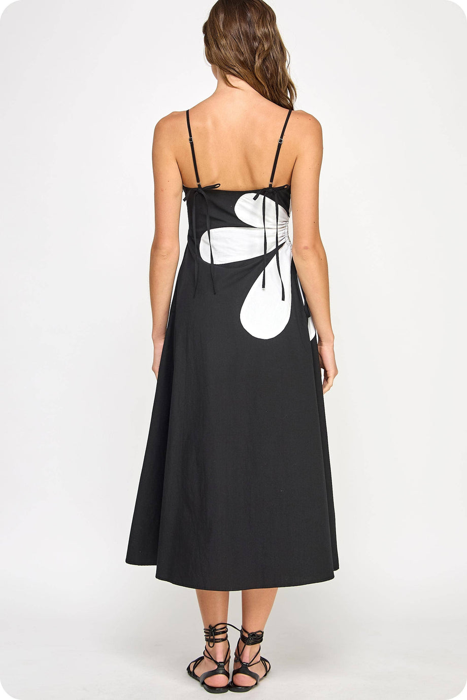 Side Cut-Out Black and White Flower Detail Midi Dress Side Cut-Out Black and White Flower Detail Midi Dress